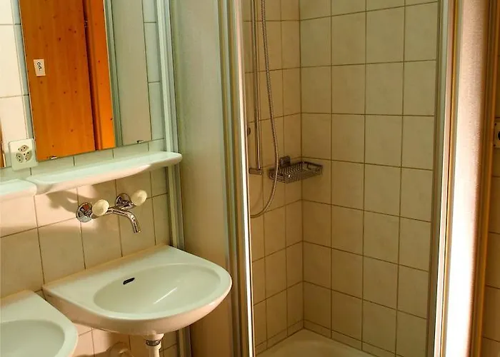 Alte Sennerei Bed & Breakfast *